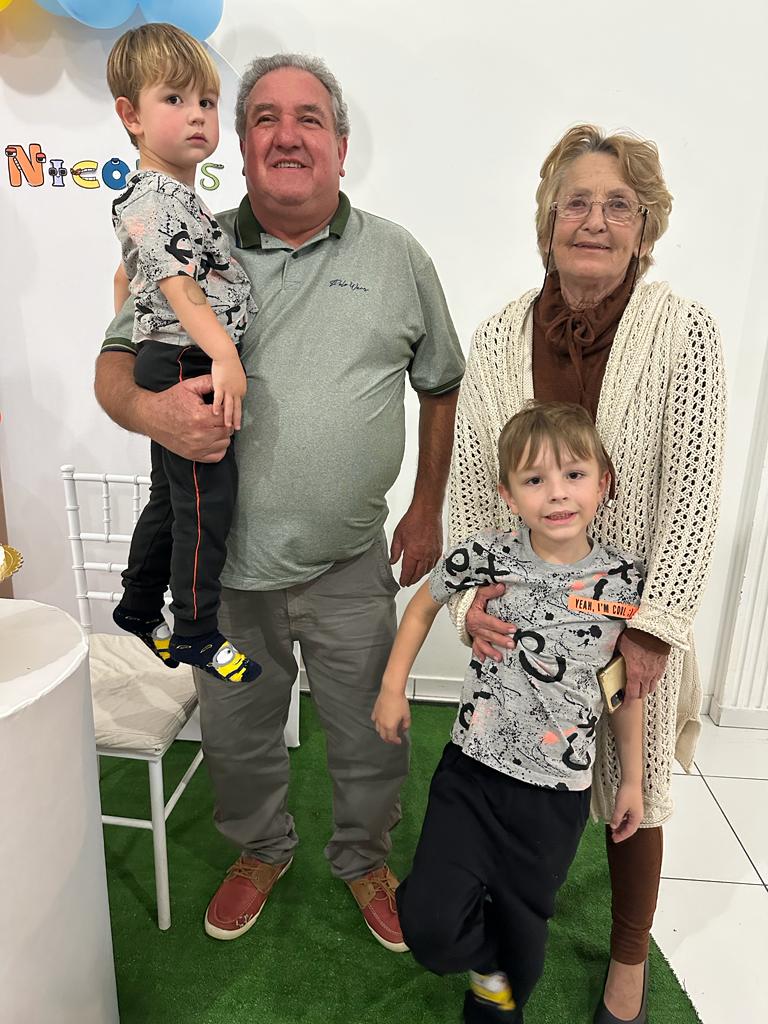 Aniversário de 6 anos do seu neto Nicolas